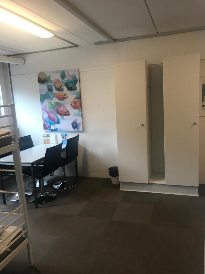 غريندستيد Family Rooms In The Center المظهر الخارجي الصورة