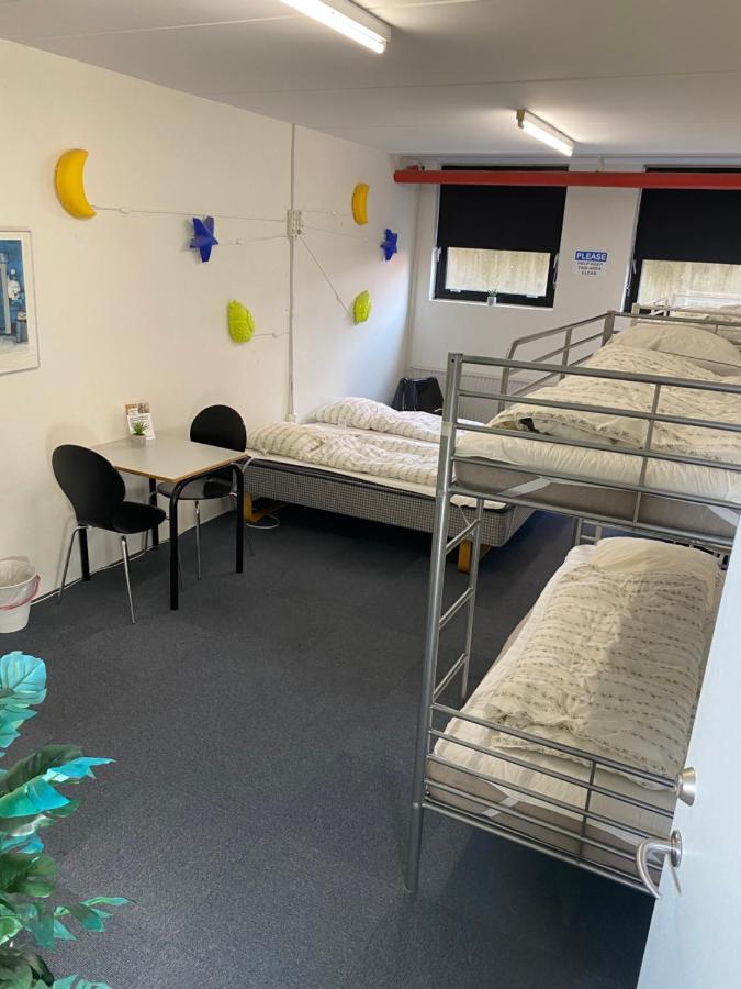 غريندستيد Family Rooms In The Center المظهر الخارجي الصورة
